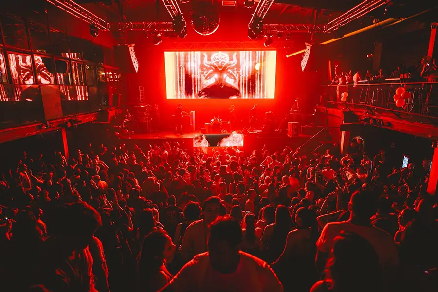 Club crowd